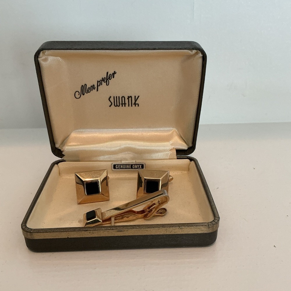 Vintage Swank Genuine Onyx Gold Tone Cufflinks And Tie Bar In Original Box